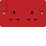 Hager WMSS82ORR Sollysta 2 Gang Double Pole Red Dual Earth Switched Socket with Red Outboard Rockers