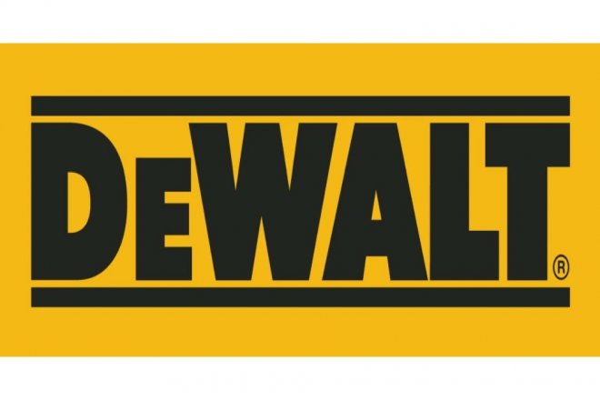 DeWALT industrial workwear